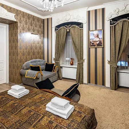 Апартаменты Classic Royal Apartment. Balcony And A/c Львов